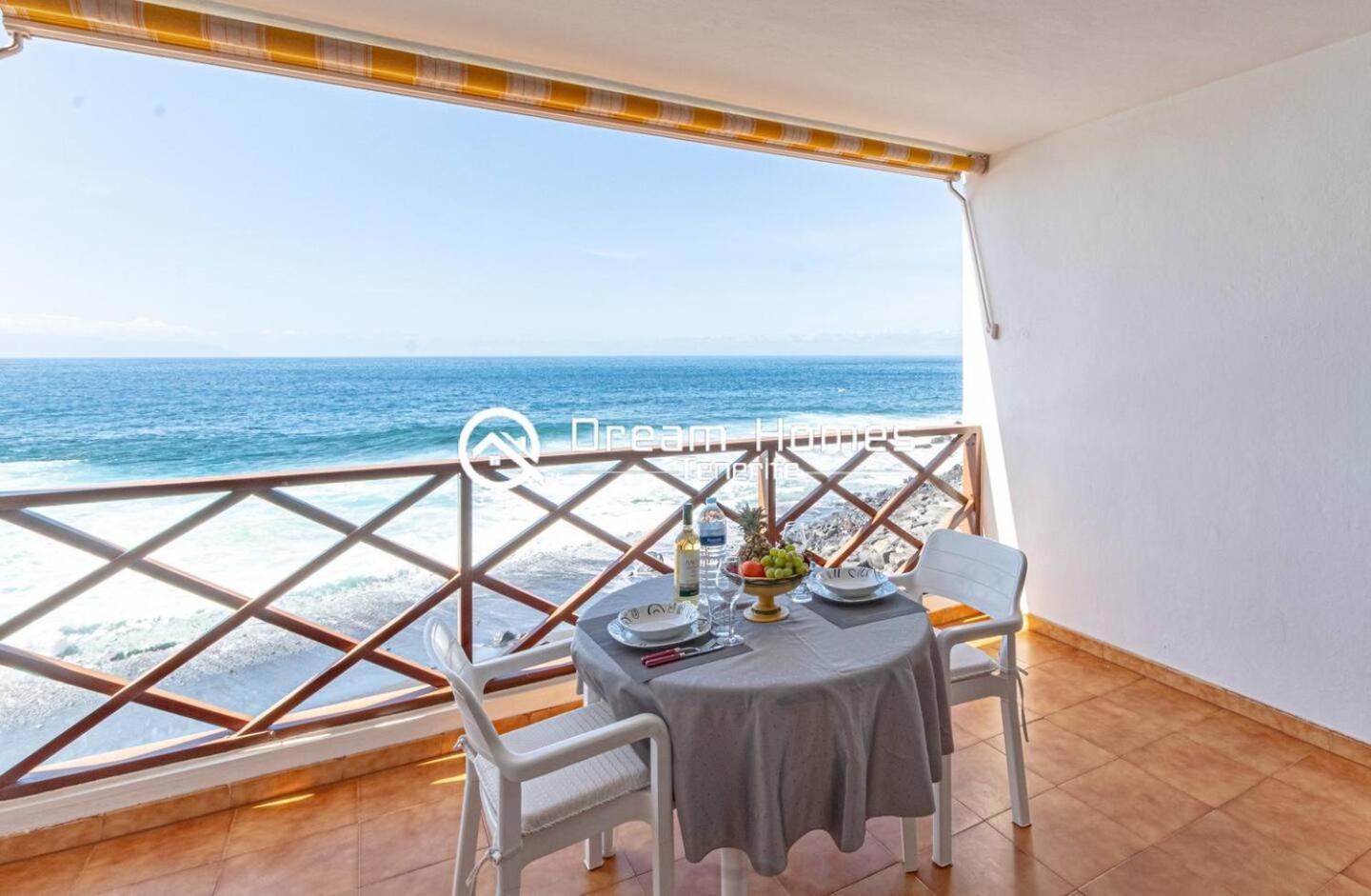 Oceanfront Neptuno Apt By Dream Homes Tenerife Puerto de Santiago  Dış mekan fotoğraf